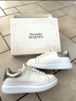 Alexander McQueen Sneaker weiss/silber Gr. 38.5