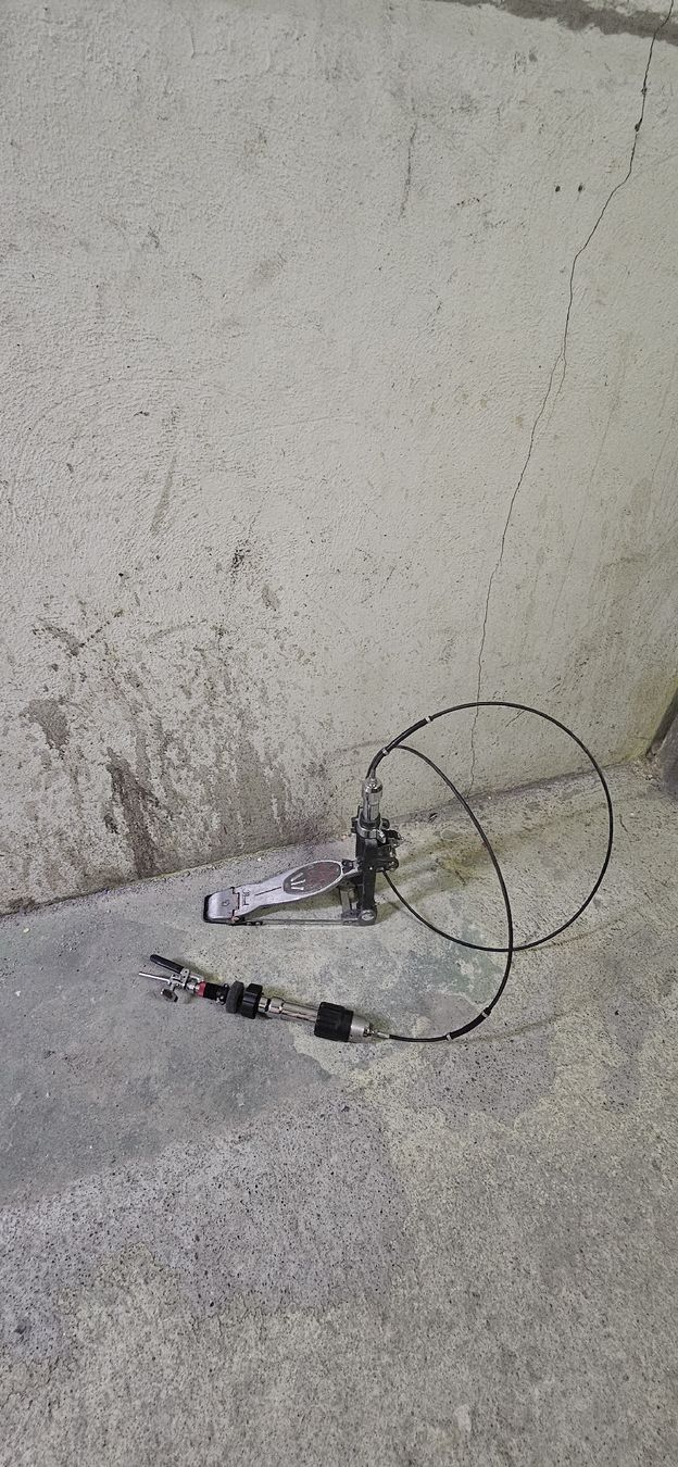 Strumenti musicali: Pearl Kabel-Hi-Hat – Usato da Rapperswil SG venduto da Portschluessel