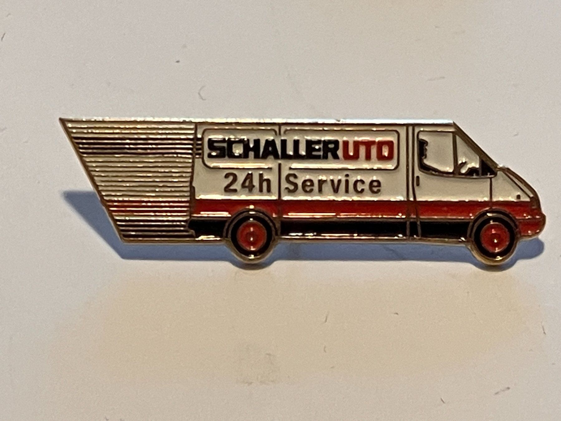 Placchette & Badge: 1 Pin Schaller Uto 24h Service – Usato da Basel venduto da djwwpp