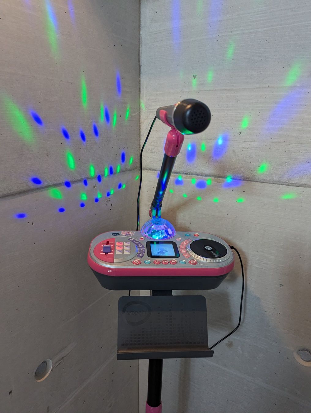Vtech Giocattoli: Vtech Kidi Superstar DJ Studio – Usato da Adelboden venduto da dbj 1