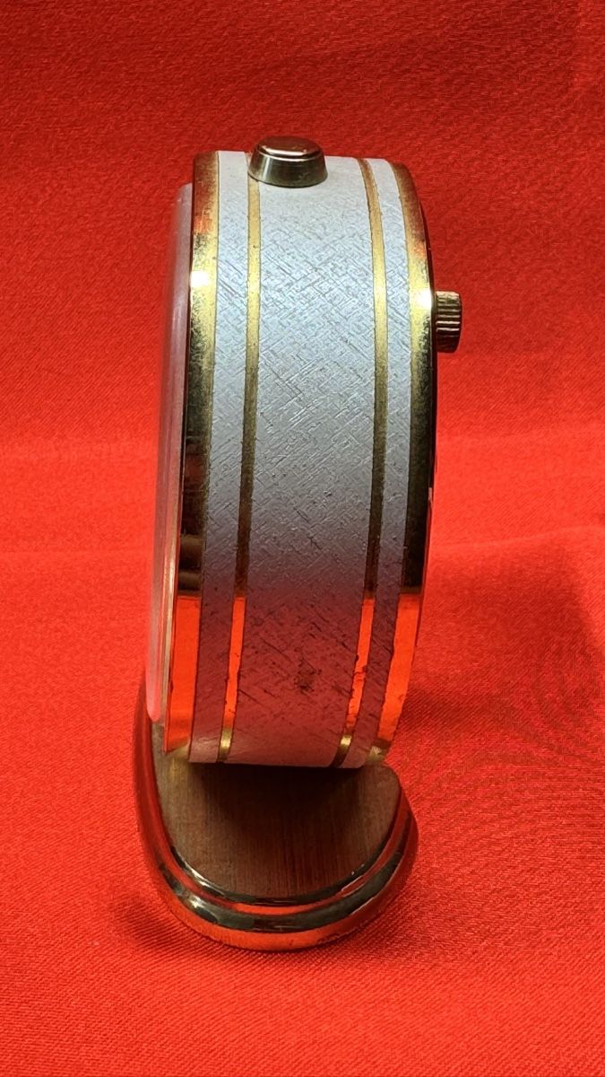 Looping Sveglie: Looping Wecker 15 Jewels Handaufzug  – Difettoso da Untersiggenthal venduto da TimeandShine 2