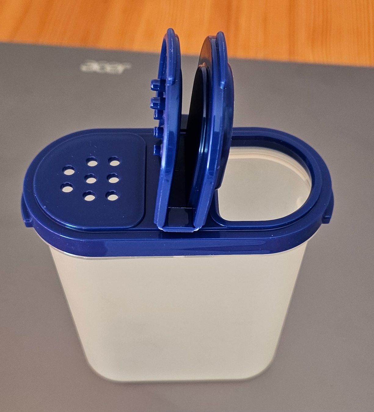 Tupperware Contenitori & Simili: Gewürzduo Tupperware – Nuovo e nell'imballaggio originale da Hasle b. Burgdorf venduto da buddle32 2