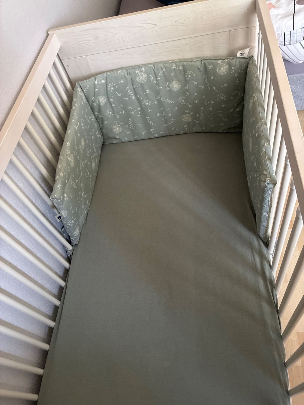 Betten: Baby- Kinderbett verstellbar – Gebraucht aus Wil SG von Chynna 1
