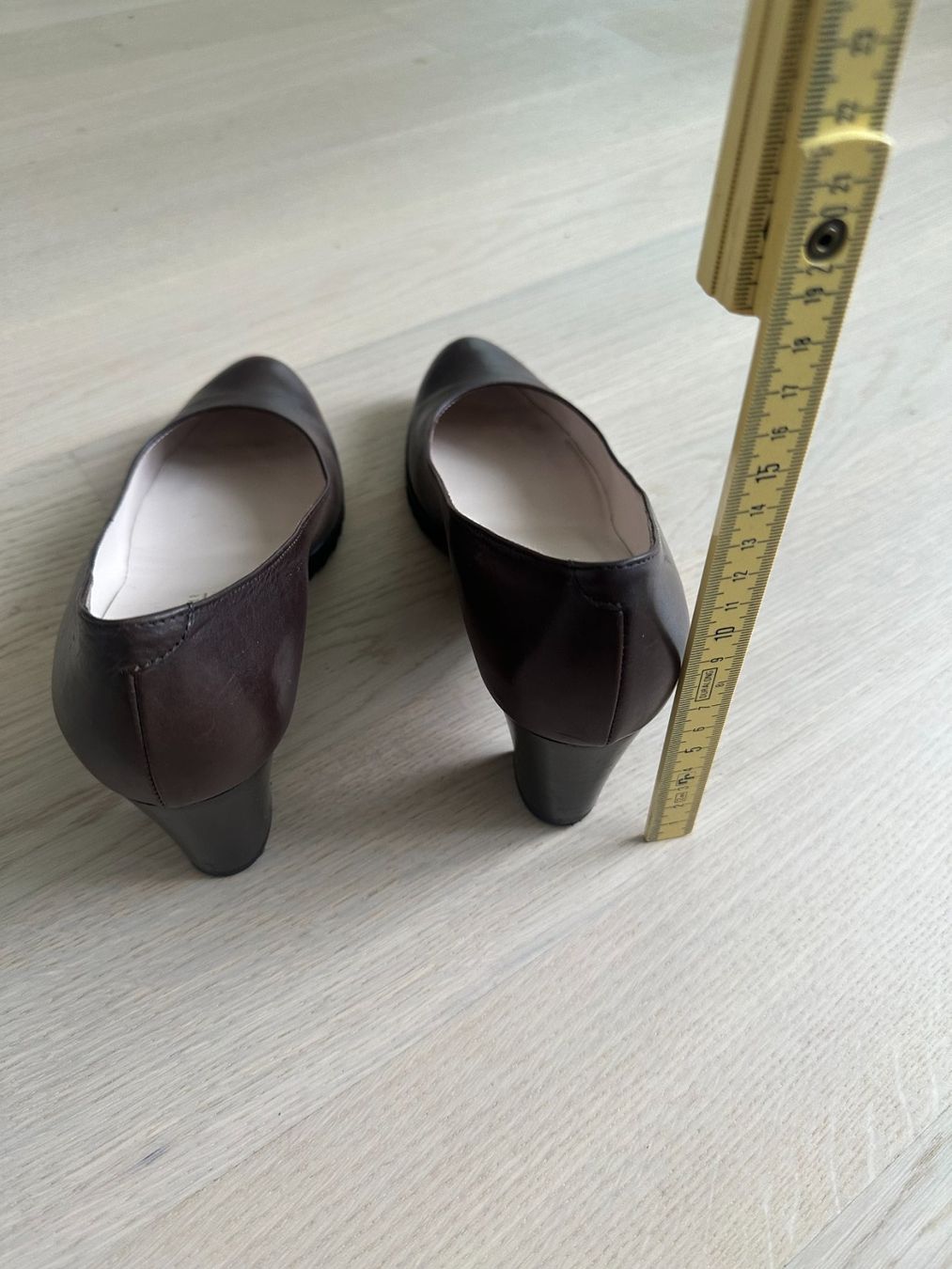 Damenschuhe: Brauner Pumps von Leder-Asper – Gebraucht aus Zürich von Rigiblick2 5