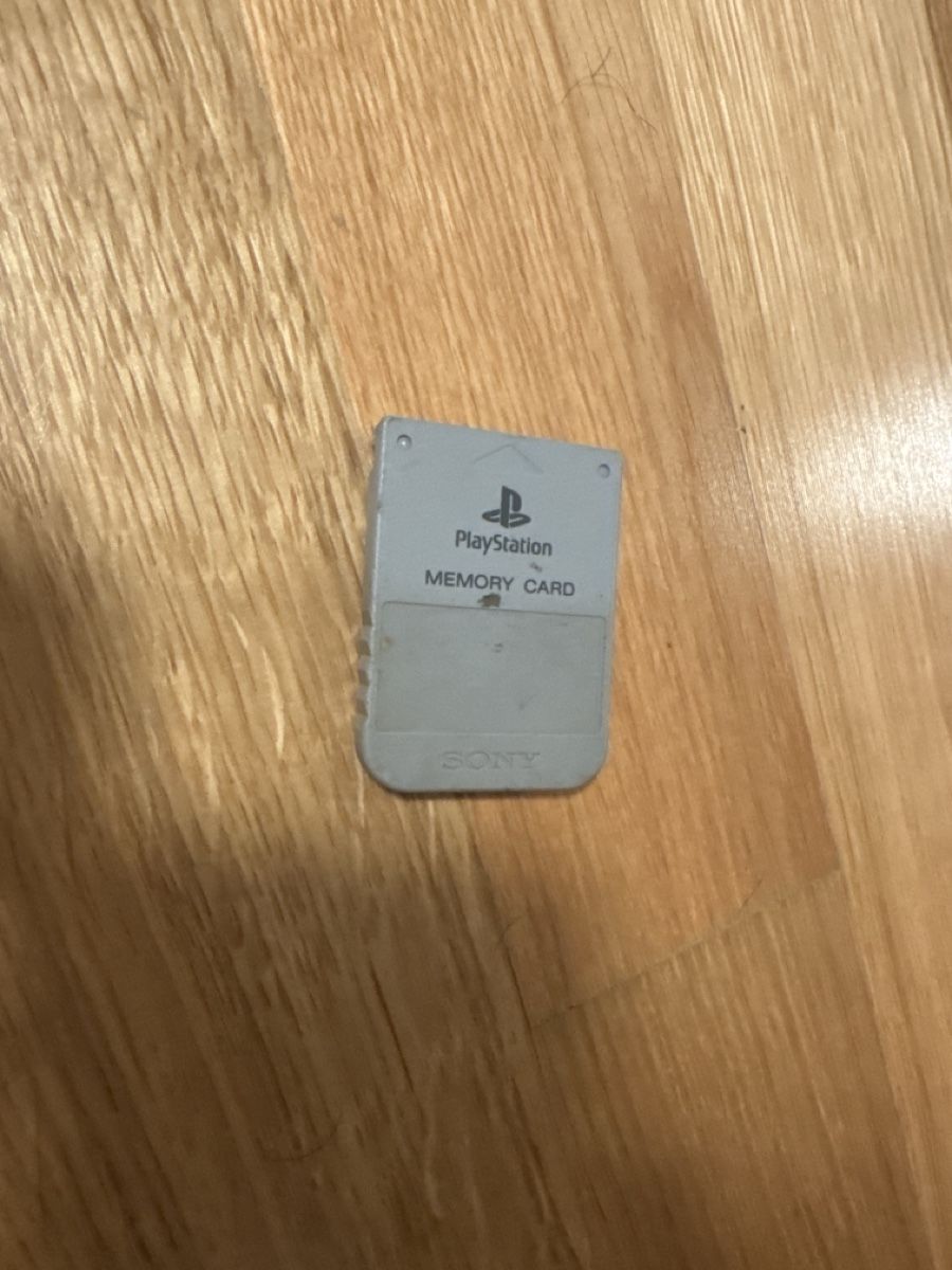 Sony Memory Units & Memory Cards: Playstation 1 PS1 Memory Card - Top  Selten! – Gebraucht aus Zürich von zaz_5d69