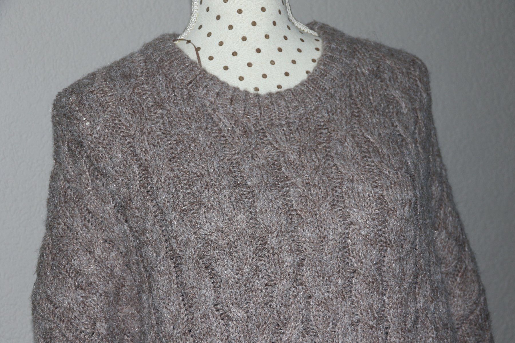 Maglioni & Felpe: Neuer warmer & stylischer Pullover Gr.M-L – Nuovo (secondo la descrizione) da Oberwil-Lieli venduto da Svetlana28 6