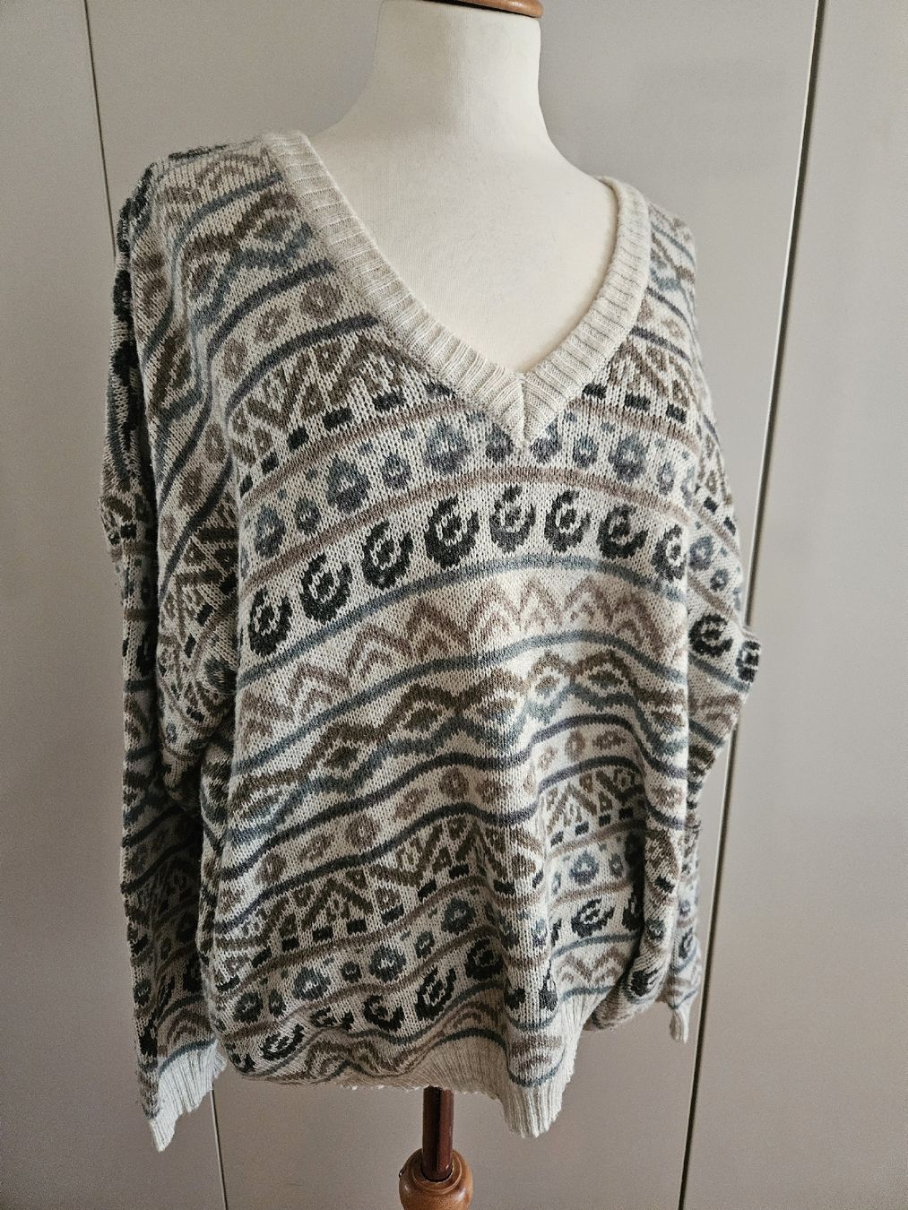 Maglioni & Felpe: Hippie Boho Vintage Pullover – Usato da Zürich venduto da ColdCoffee 1