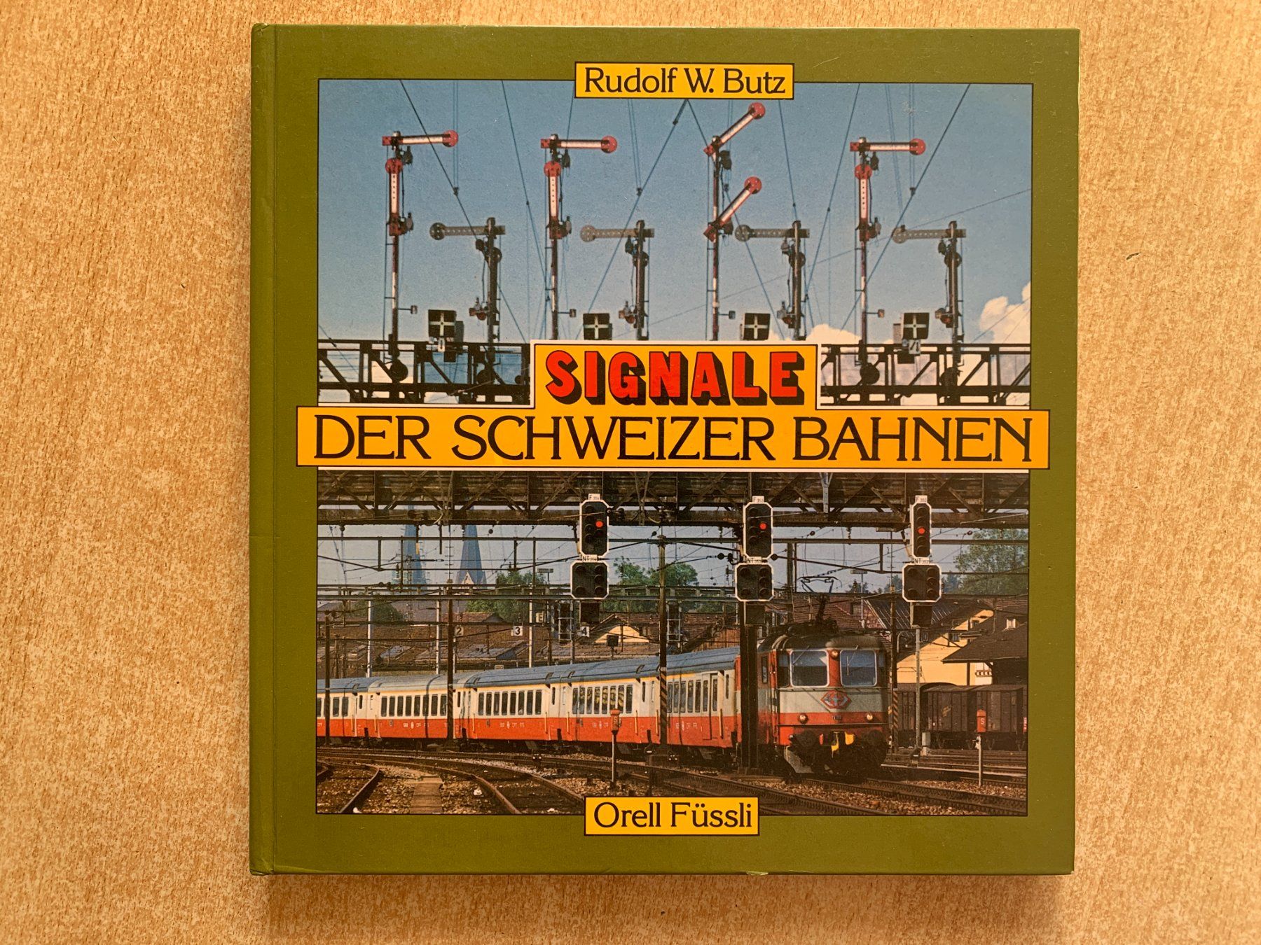 Libri: Signale der Schweizer Eisenbahnen - Orell Füssli – Nuovo (secondo la descrizione) da Flums venduto da finn1975