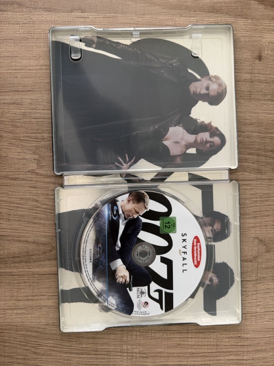Tutti i DVDs: Skyfall - 007 (2012) BluRay Steelbook – Usato da Hagendorn venduto da masterchieff 2