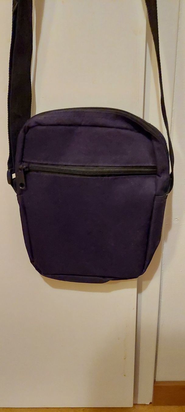 Borse: Umhängetasche mit Katzenmotiv Nylon – Usato da Kallnach venduto da Saratoga03 2