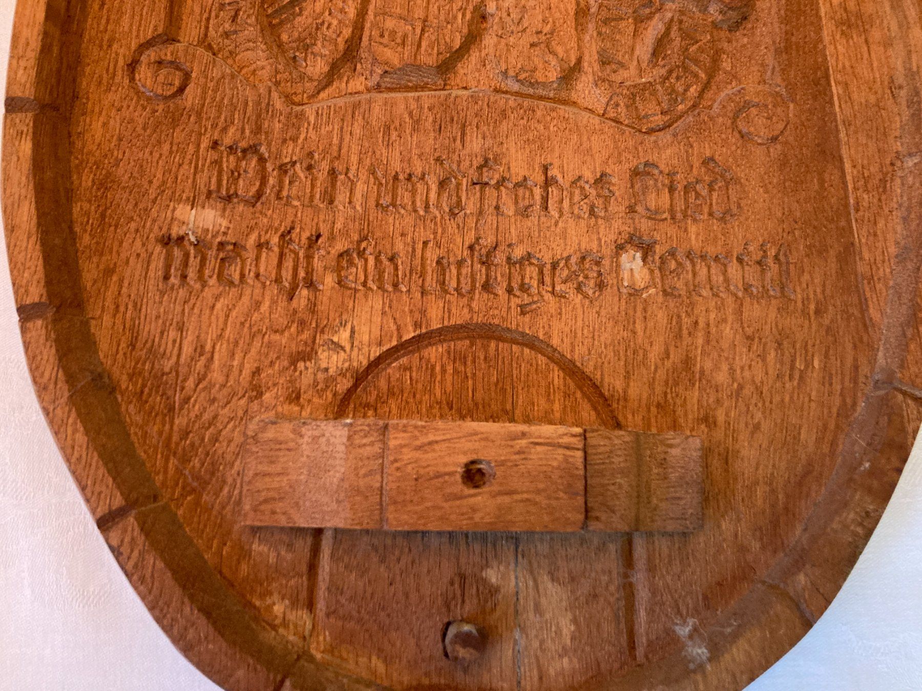 Tutte le decorazioni: Dekor Holzschnitzerei Fassdeckel – Usato da Jegenstorf venduto da Mm2448 1