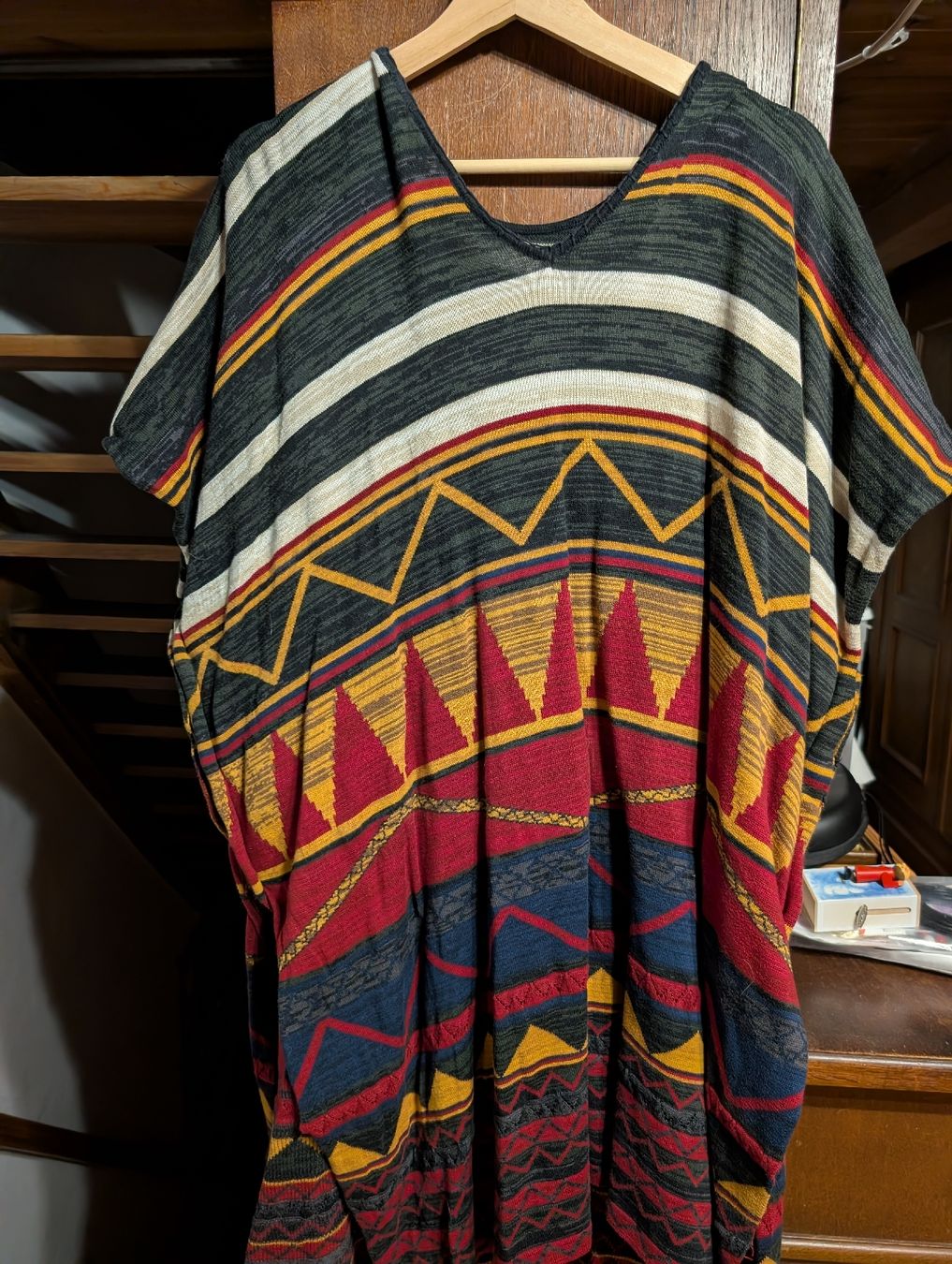 Zara Altro in  Abbigliamento & Accessori: ZARA Trafaluc Poncho Print – Usato da Ottenbach venduto da nay_2kx2