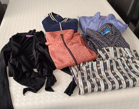 LOT DE 6 VETEMENTS TAILLE 36