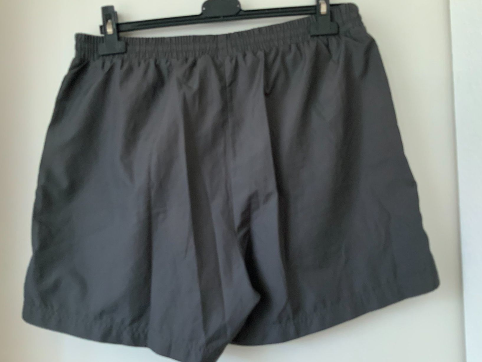 Pantalons: viktory Sommer Shorts Gr.L  & – D'occasion à Wallisellen par ASZT 1