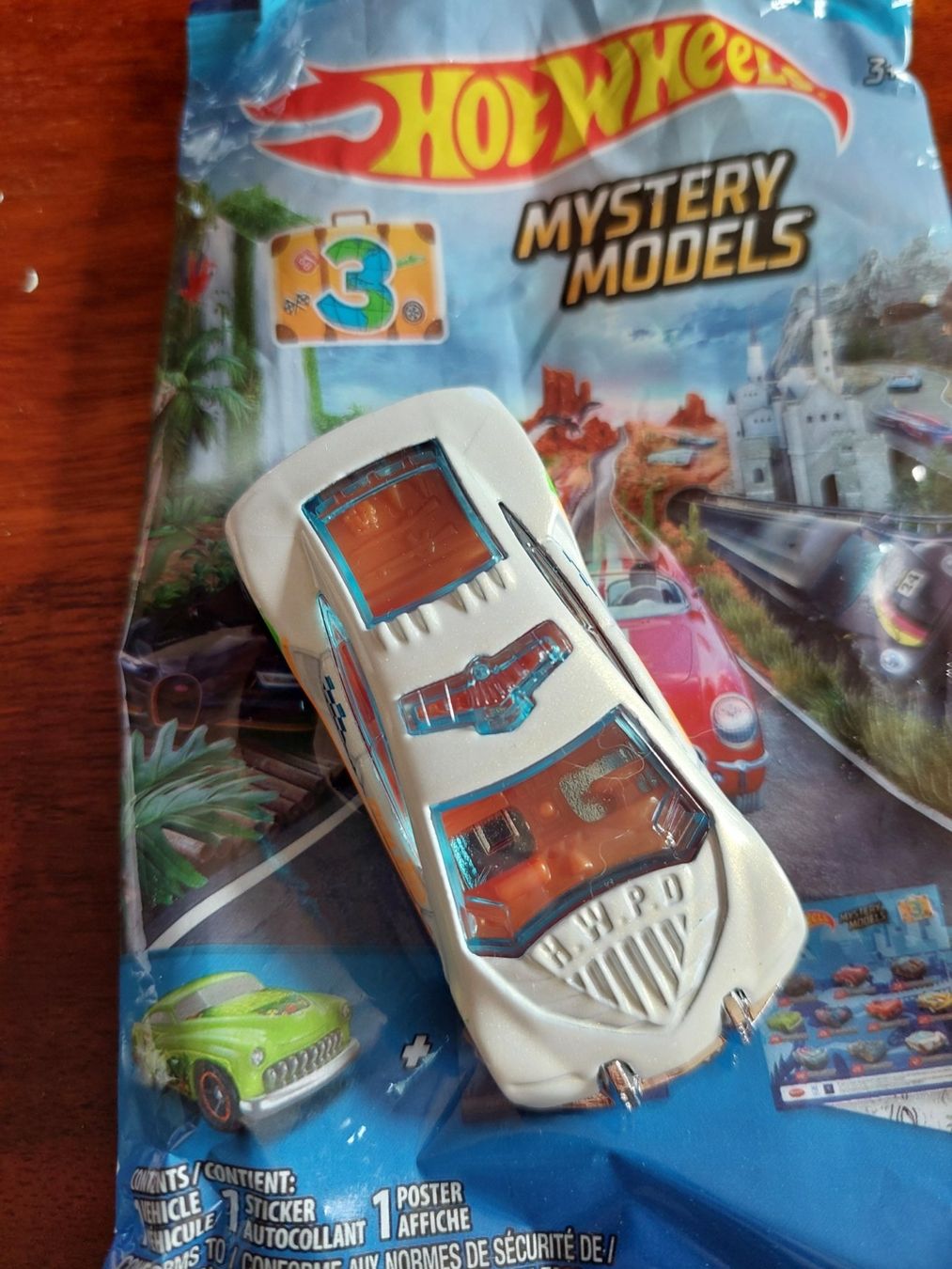 Hot Wheels Modellautos: Hot Wheels Mystery Models Auto + Poster + Sticker – Neu (gemäss Beschreibung) aus Beckenried von Havacola 3