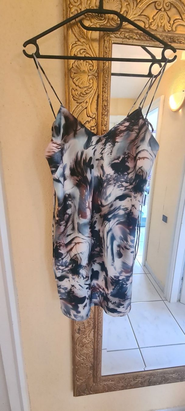 Vestiti: Mini-Kleid – Usato da Allschwil venduto da Virgo 4
