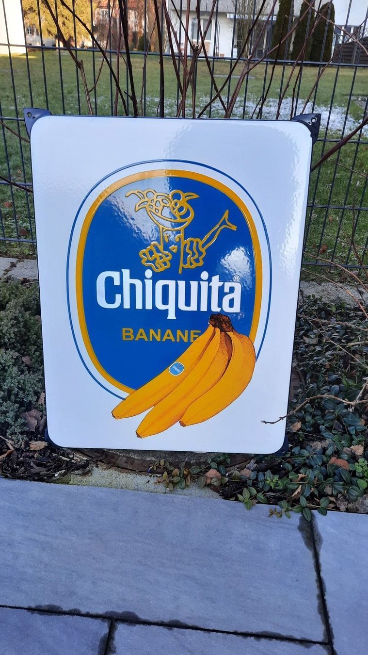 Insegne: GROSSES CHIQUITA EMAILSCHILD – Nuovo (secondo la descrizione) da Reinach AG venduto da Huckleberrysix