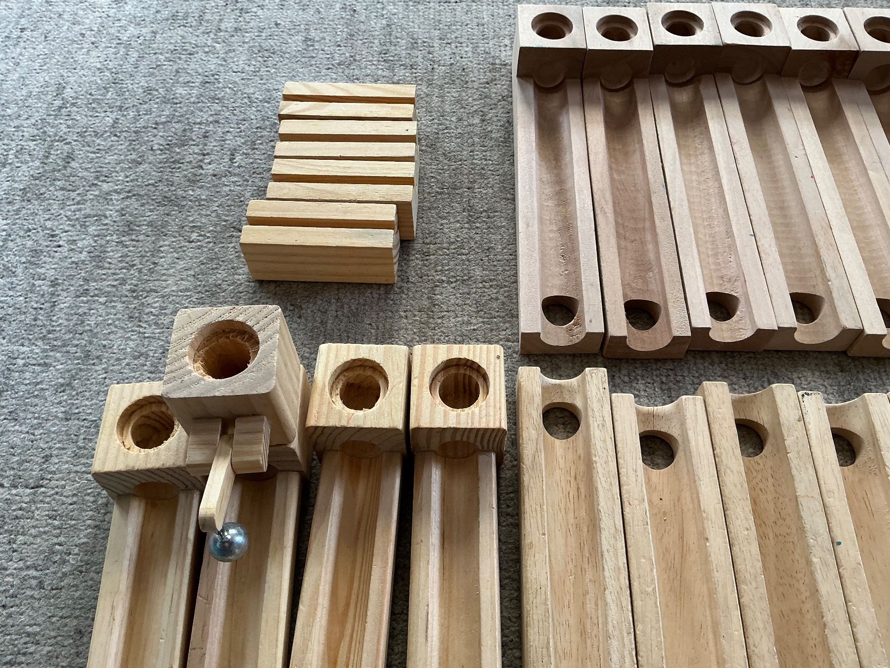 Giocattoli: Kugelbahn Holzset mit Bahnen,  gebraucht – Usato da Jona venduto da Jancy60 6