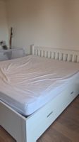 Doppelbett 180×200cm weiss mit Schubladen / Stauraum