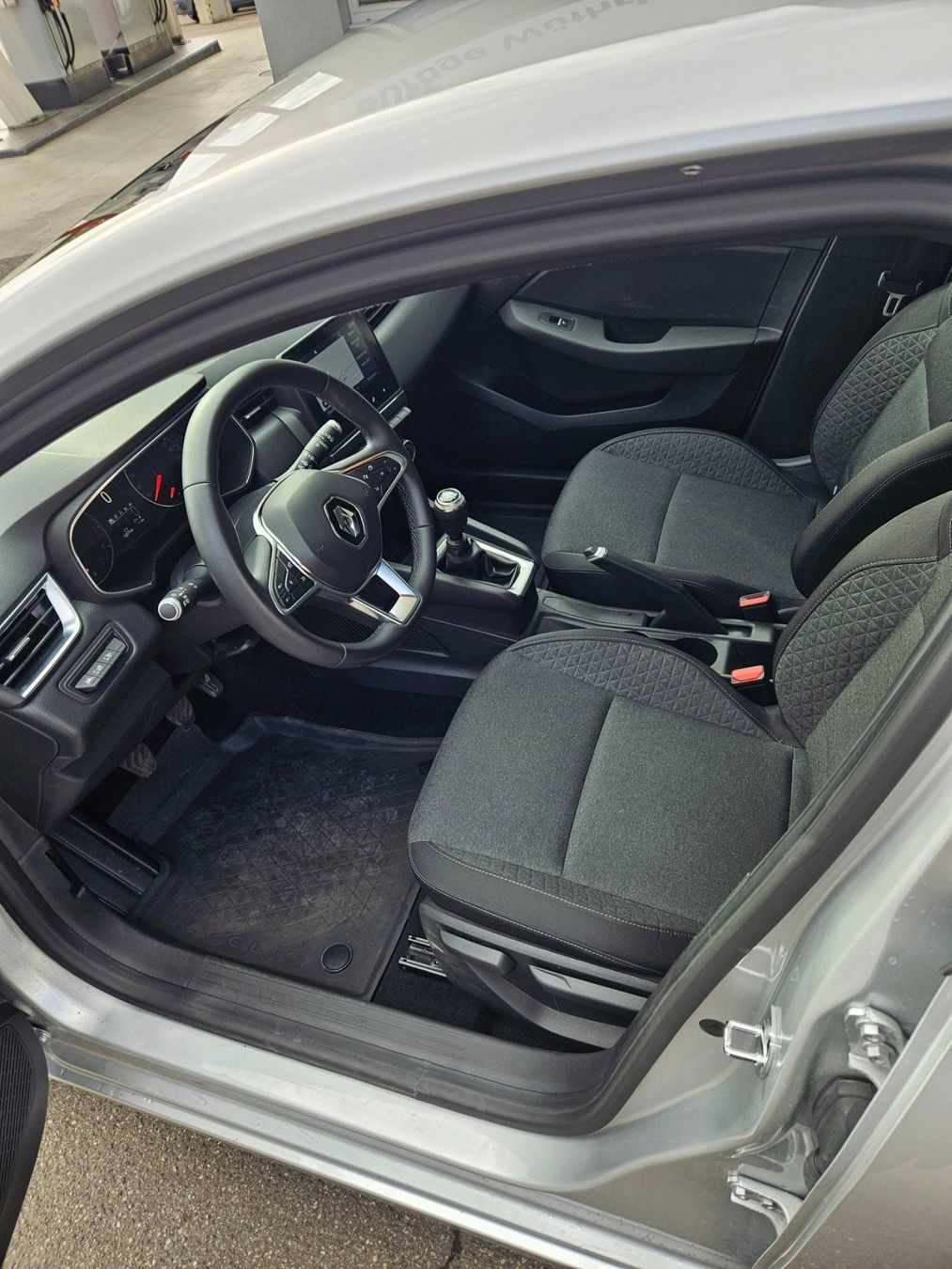 Renault Automobili: Renault Clio 1.0 ZEN TCe90 – Usato da Worb venduto da toyosuisse 8