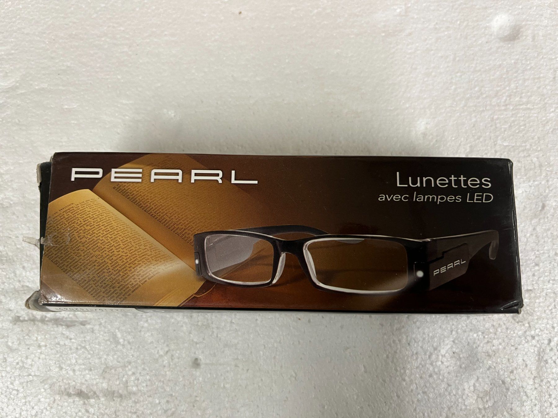 Occhiali & Lenti: Brille mit LED-Lesebrille + 1.5 Dioptr. – Usato da Mumpf venduto da dadaboygugu 1
