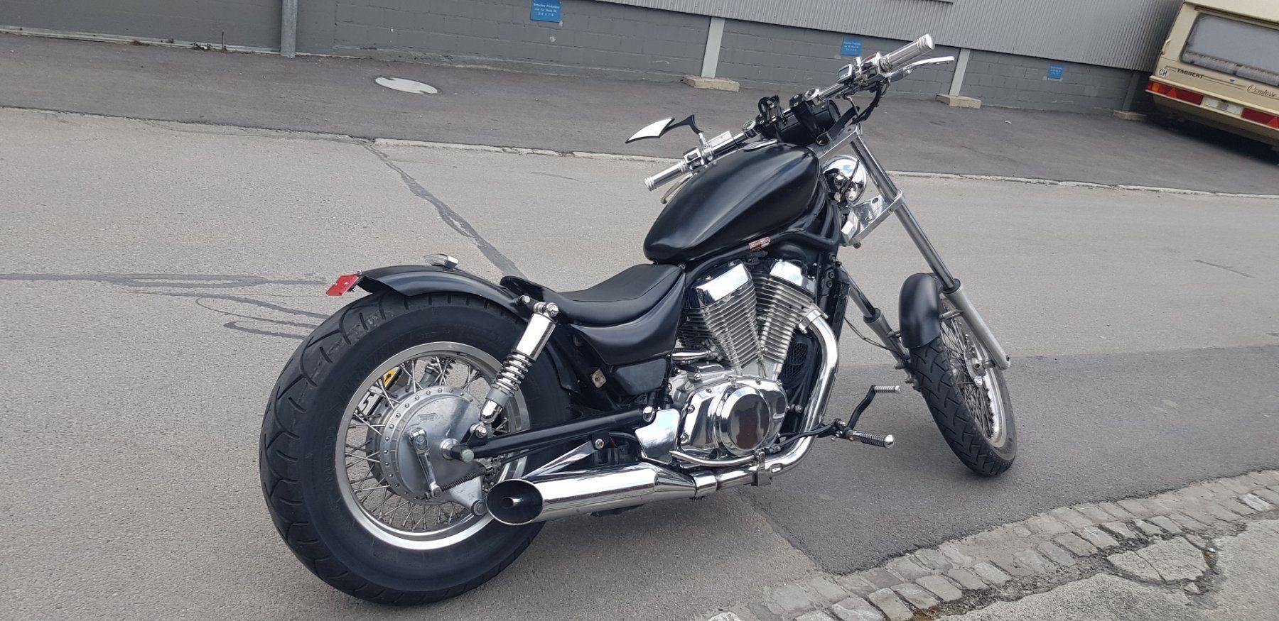 Suzuki Chopper: Suzuki VS 750 GLP – Usato da Erstfeld venduto da Gina033 1