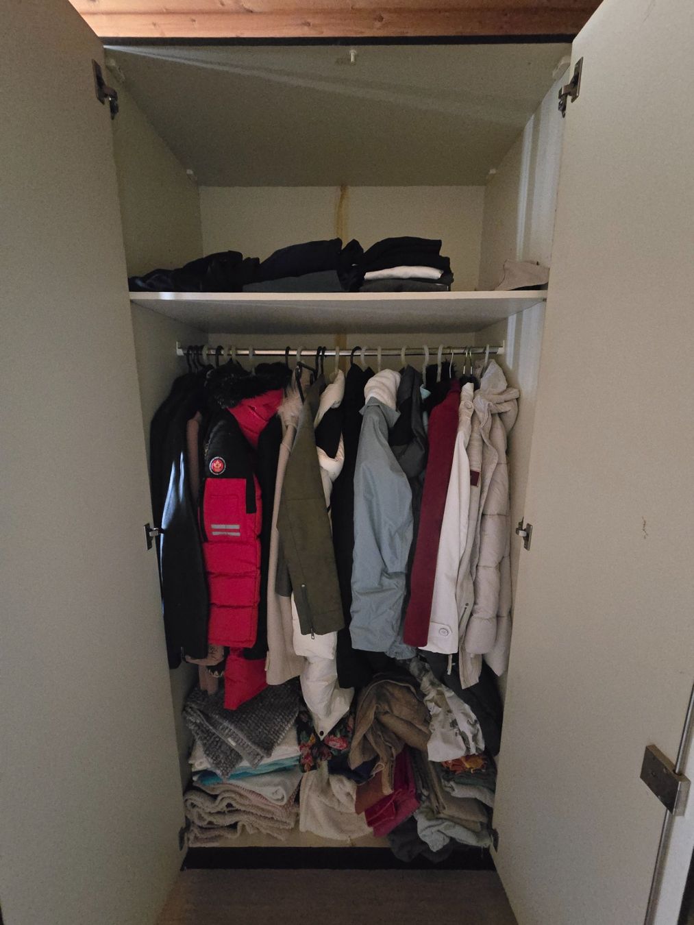 Pfister Armadi: Armoire 5 portes miroirs – Usato da La Neuveville venduto da Diamise 1