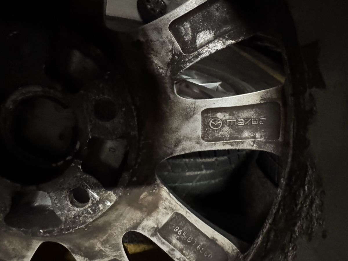 Pneumatici & Ruote complete: Roues Mazda – Usato da Vevey venduto da Chupita-met 8