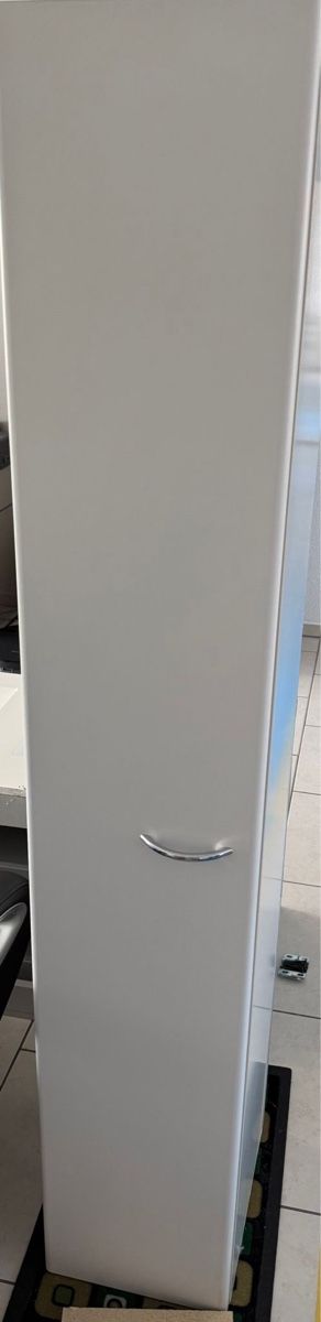 Armadi: Bad-Hochschrank weiss – Usato da Holzhäusern ZG venduto da Kroko33
