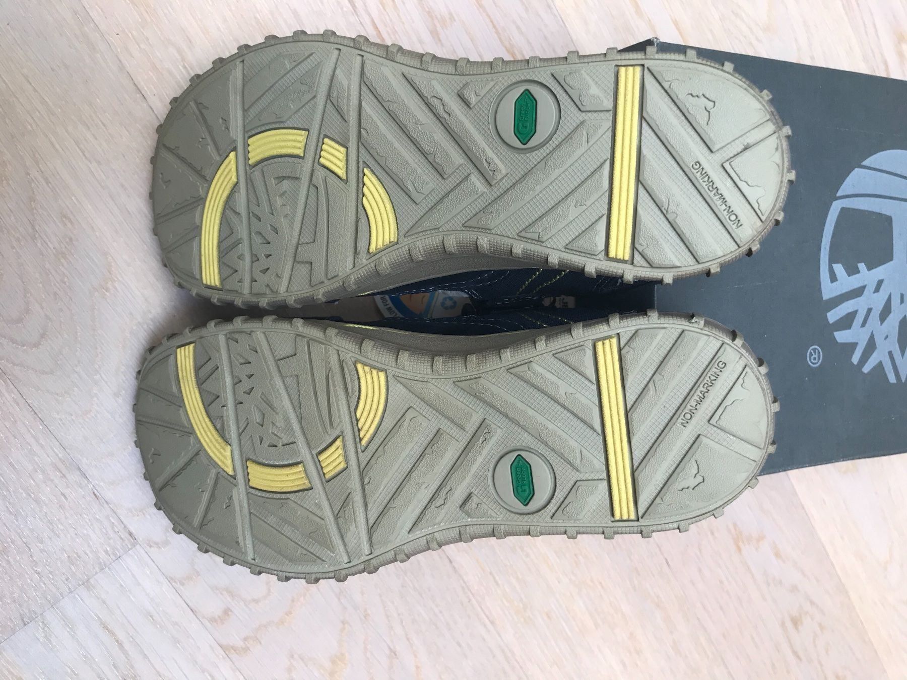 Timberland Scarpe per ragazzi: Sandalen Timberland 33 Neu -NP.89CHF – Nuovo e nell'imballaggio originale da Muri AG venduto da Mkikus 5