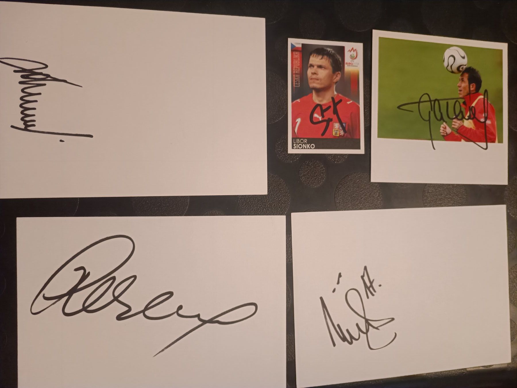 Autografi: Tschechien WM 2006 - handsigniert - Set – Usato da Menziken venduto da Artographs