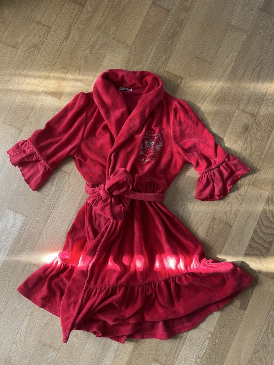 Juicy Couture Accappatoi: Juicy Couture Bademantel – Nuovo (secondo la descrizione) da Zürich venduto da sho_rcg6