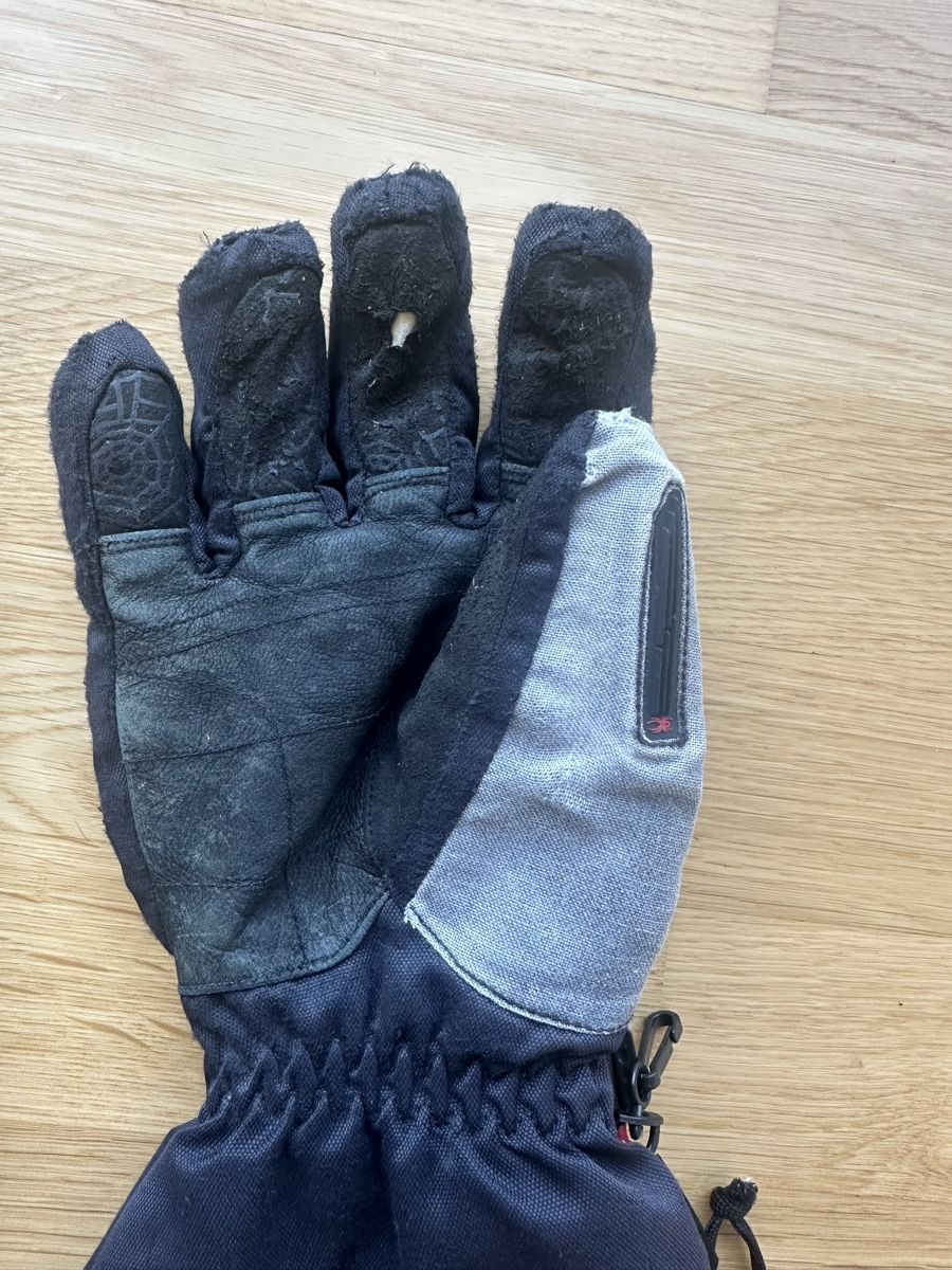 Guanti & manicotti: Ski Gloves – Difettoso da Zürich venduto da mc_172 3