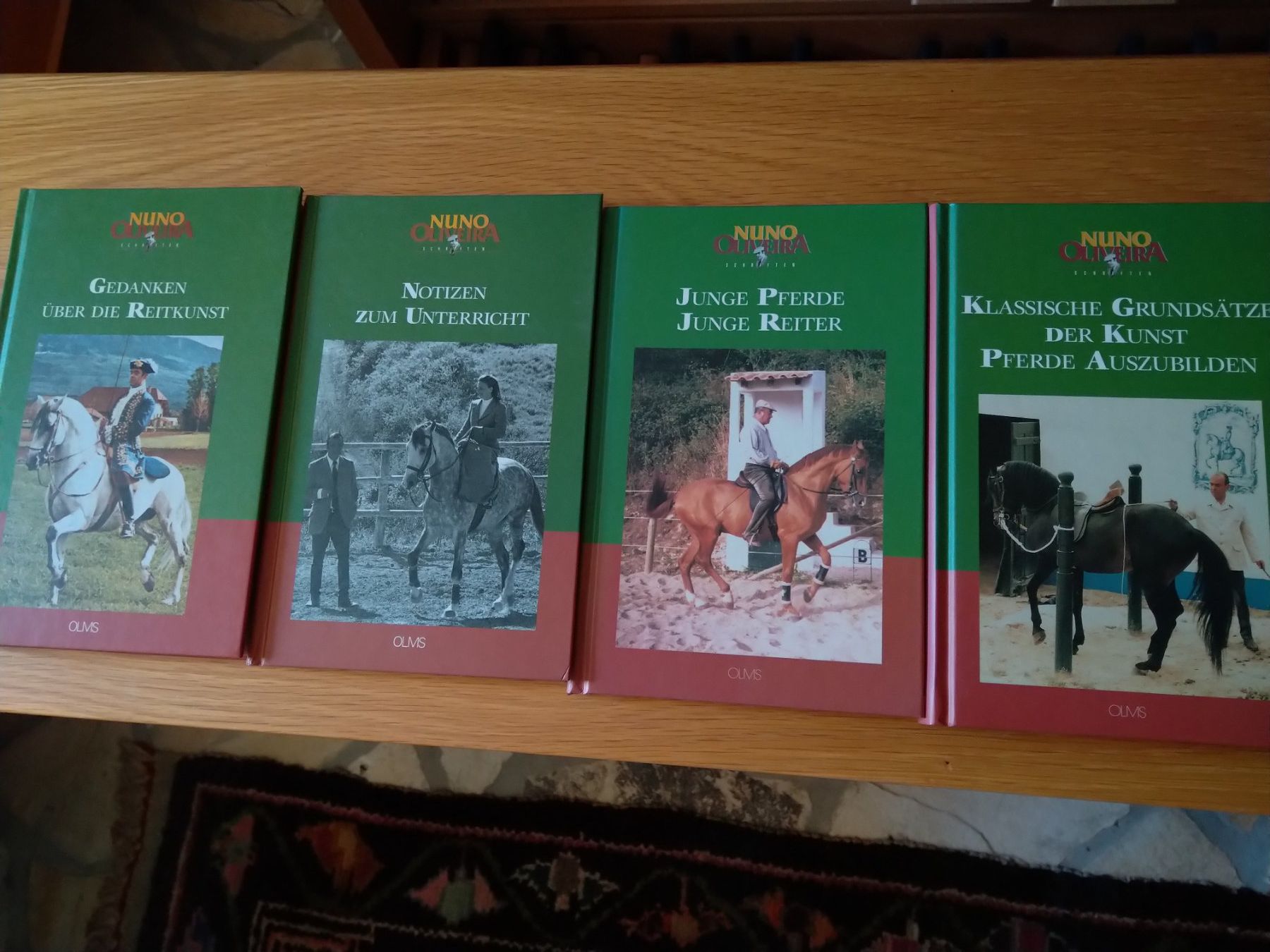 Bücher: 4 Bücher Nuno Olivera "Reitkunst" – Gebraucht aus La Sage von Blumenstrauss1 7