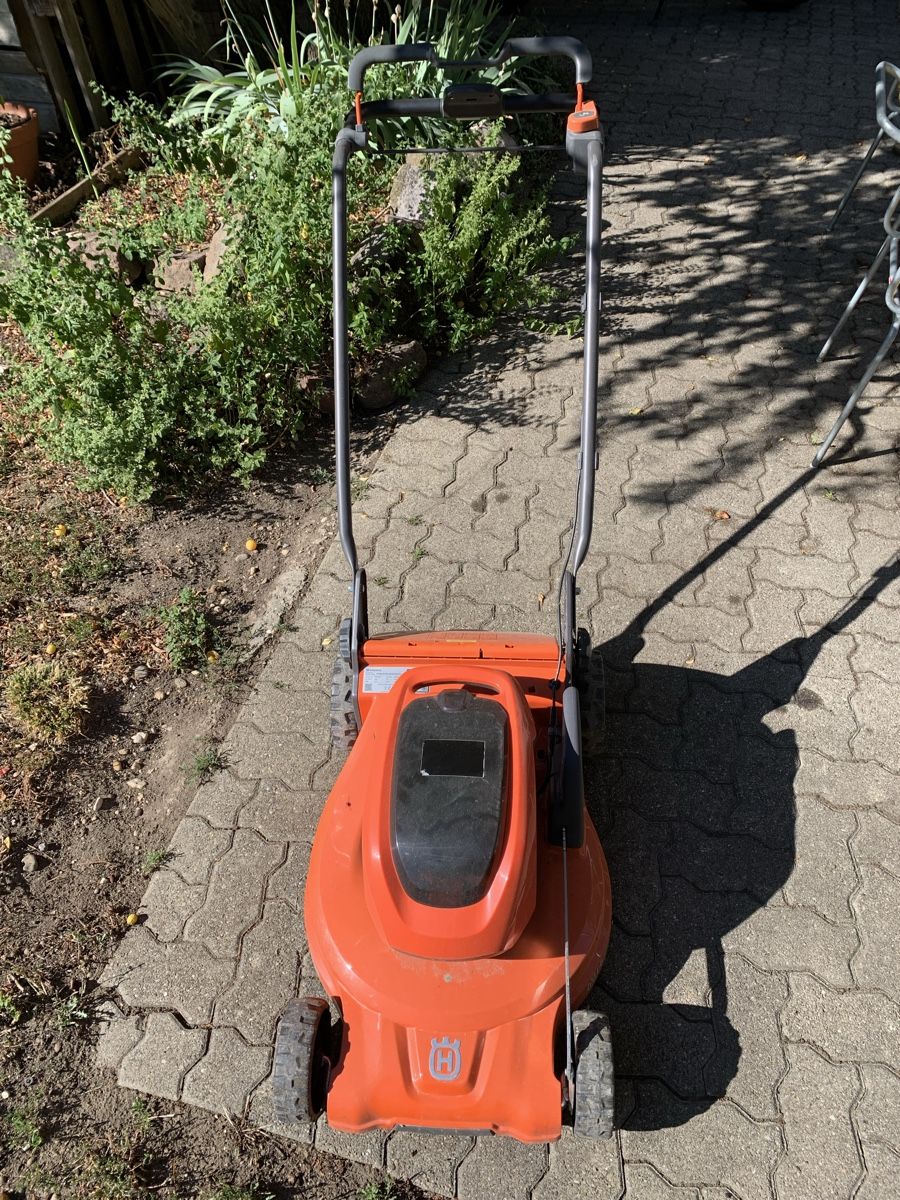 Husqvarna Tagliaerba: Husqvarna Rasenmäher  LC 347IVX – Difettoso da Liestal venduto da num_xp75
