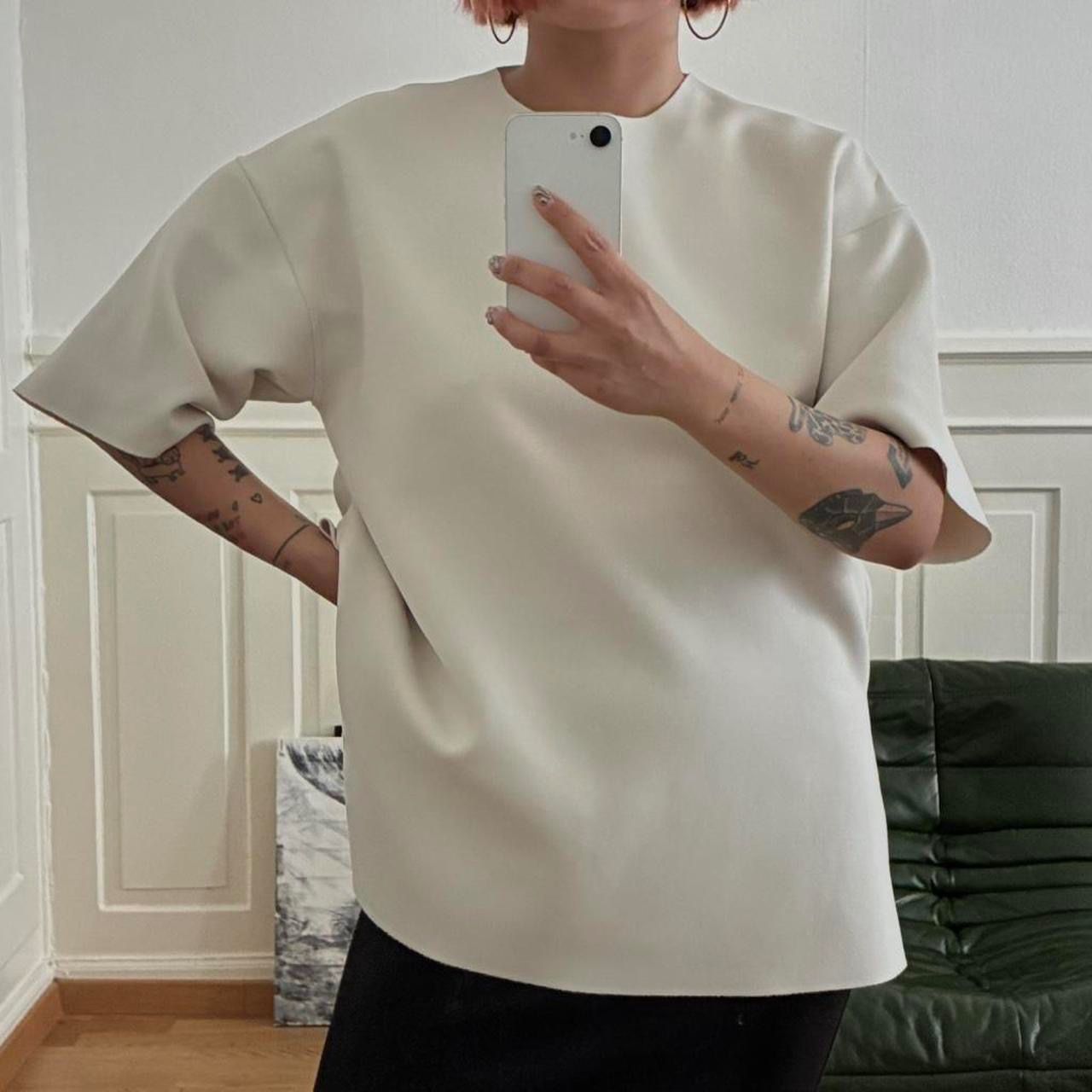 Cos T-shirt: cos oversized structured scuba t-shirt – Usato da Zürich venduto da h_studio_edit 4