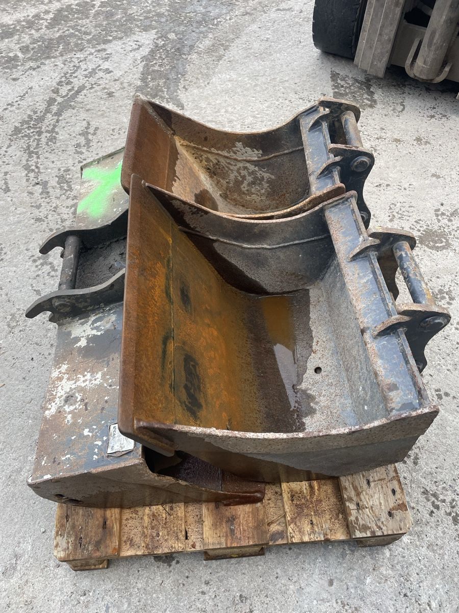 Excavateurs: Bagger Löffel – D'occasion à Poschiavo par kuks01 1