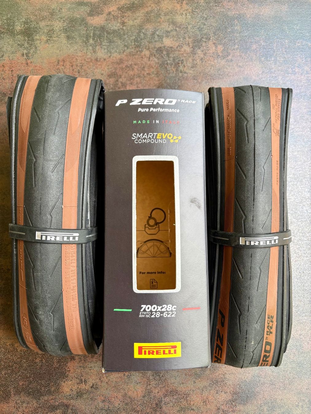 Pezzi di ricambio: Pirelli P Zero Race 700x28c – Nuovo (secondo la descrizione) da Wangenried venduto da Going