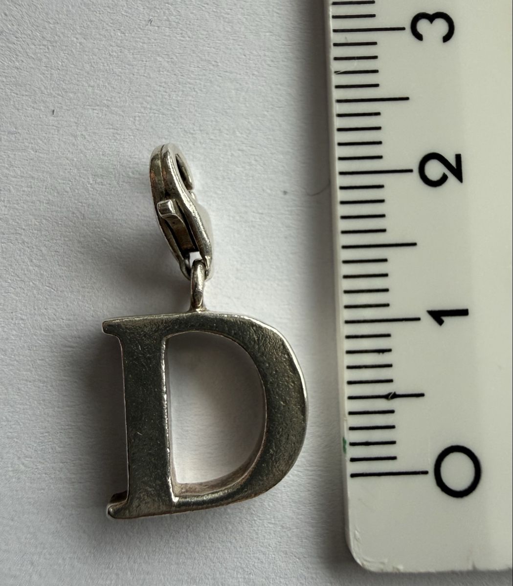 Thomas Sabo Ciondoli: Original Thomas Sabo Charm 925 Silber Buchstabe D – Usato da Dottikon venduto da dcwidmer 3