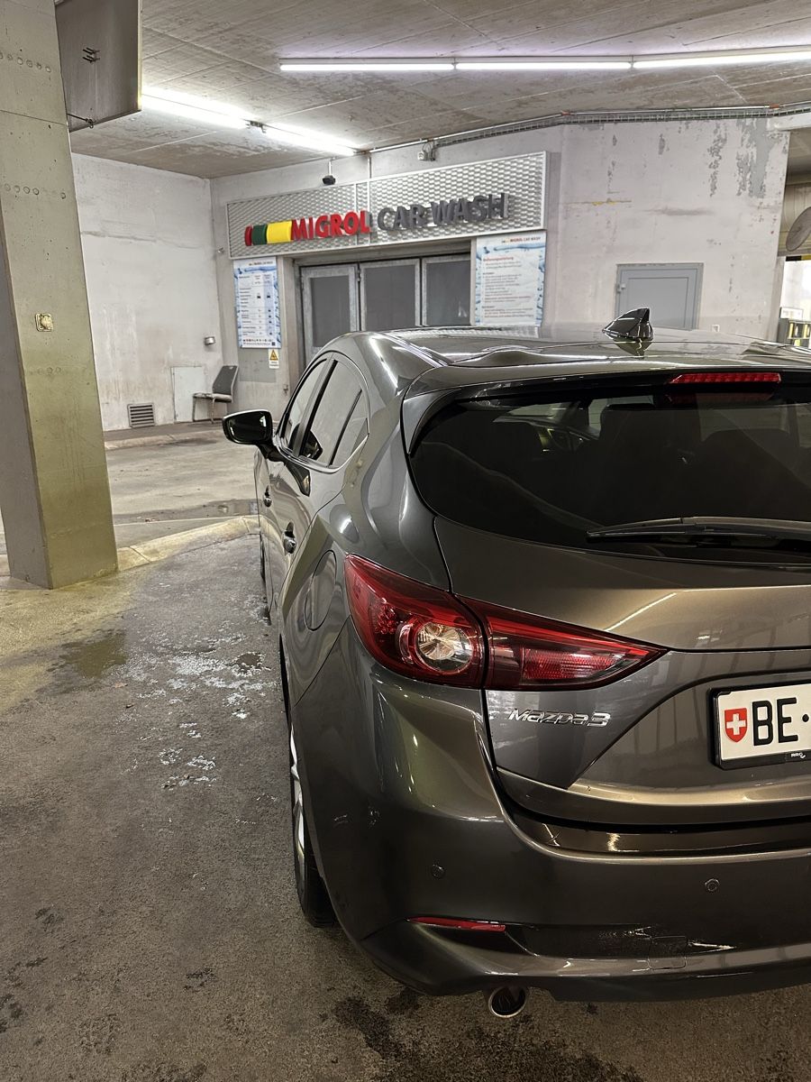 Mazda Automobili: Mazda 3 SKYACTIV-G 120 Ambition Plus – Usato da Wabern venduto da cos_z2z9 6