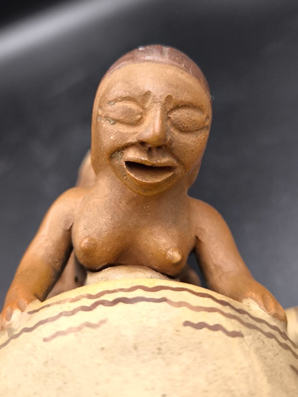 Figuren: Erotisches Steigbügelgefäß – Gebraucht aus Rorschacherberg von snOOpydOg11 6