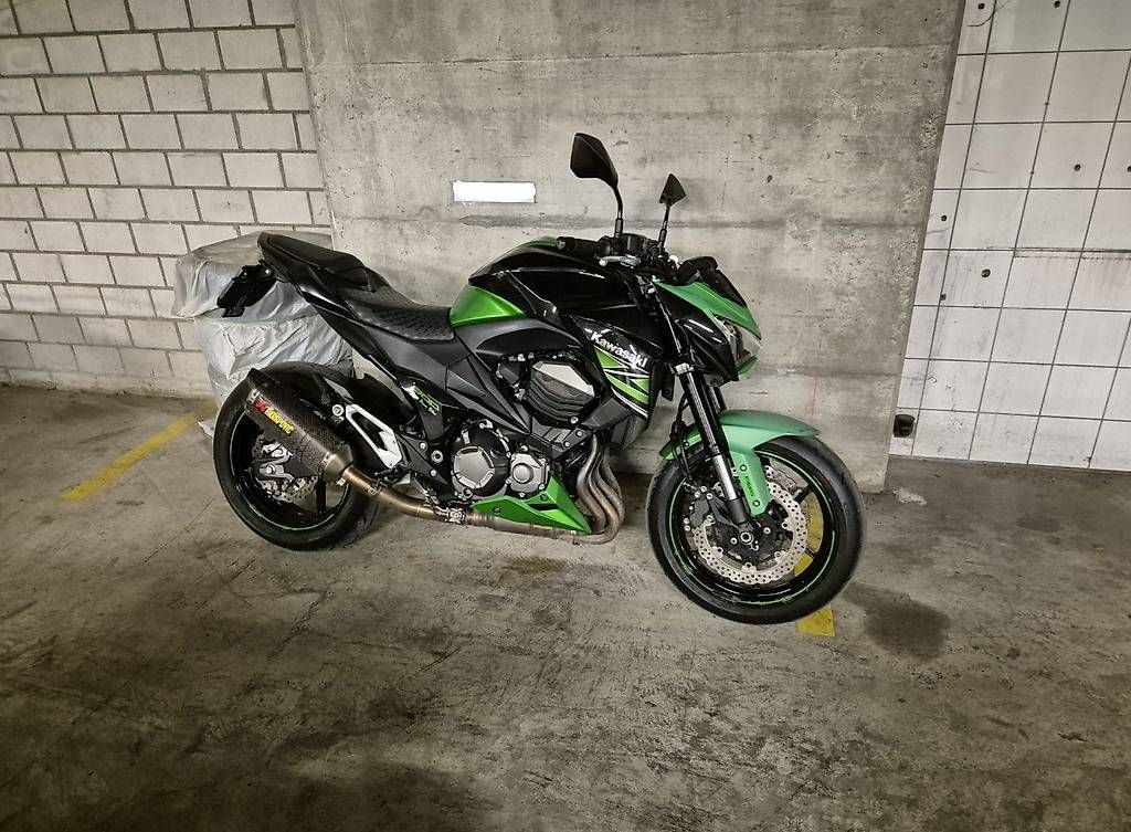 Kawasaki Strada: Kawasaki Z800 – Usato da Steffisburg venduto da fridii