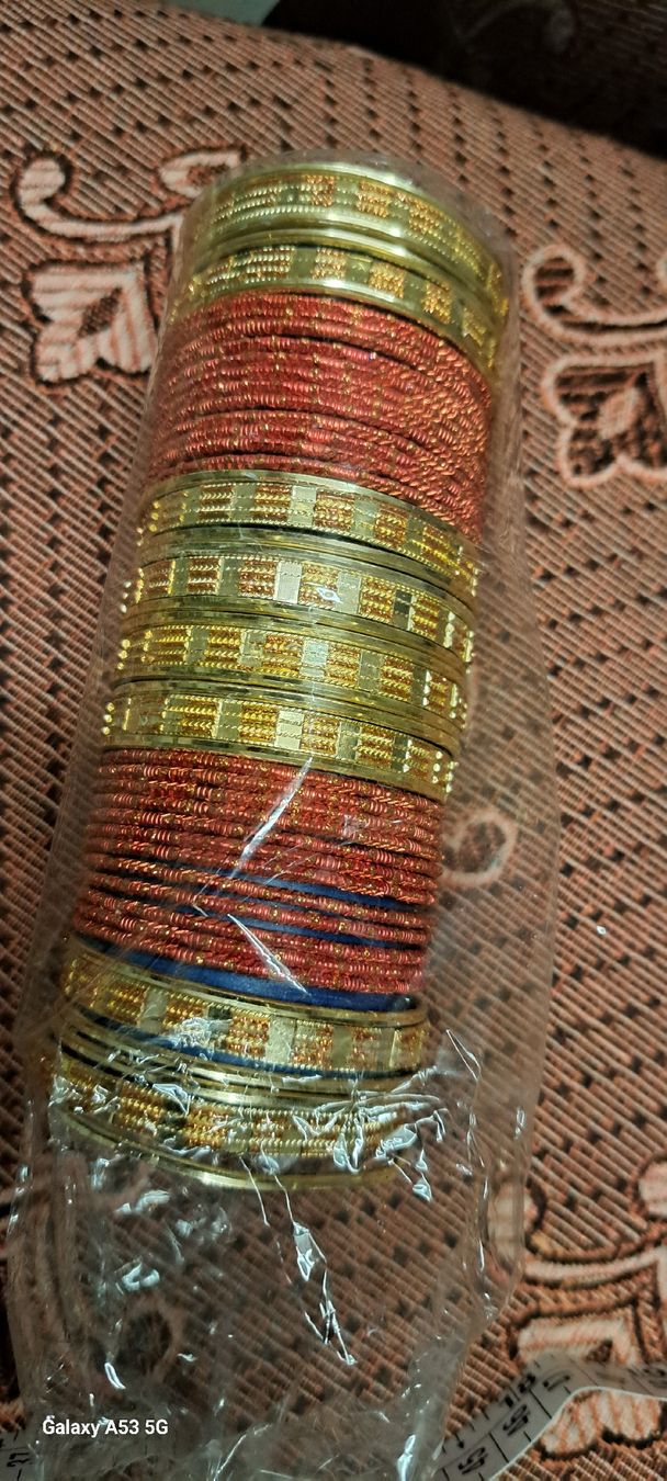 Montres: Beautiful Indian Bangles – Neuf (Voir description) à Bern par mahilini 3