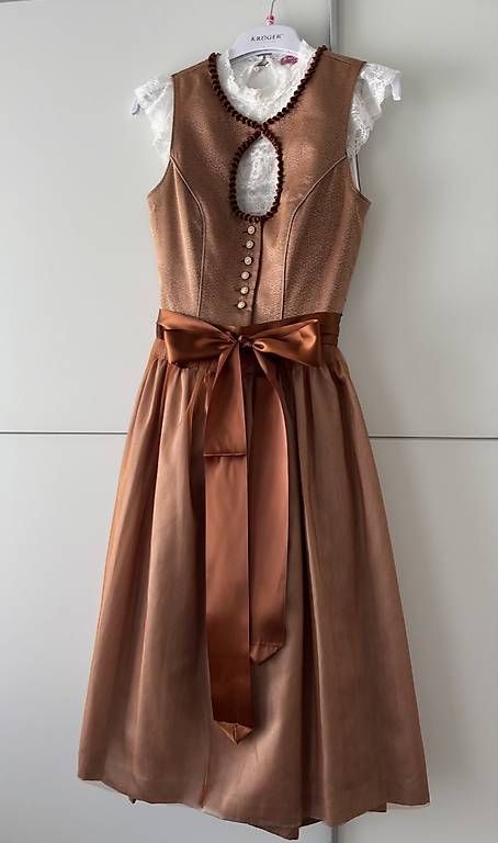Kleider: Dirndl Krüger 36, midi – Gebraucht aus Rothenburg von nicole_b 1