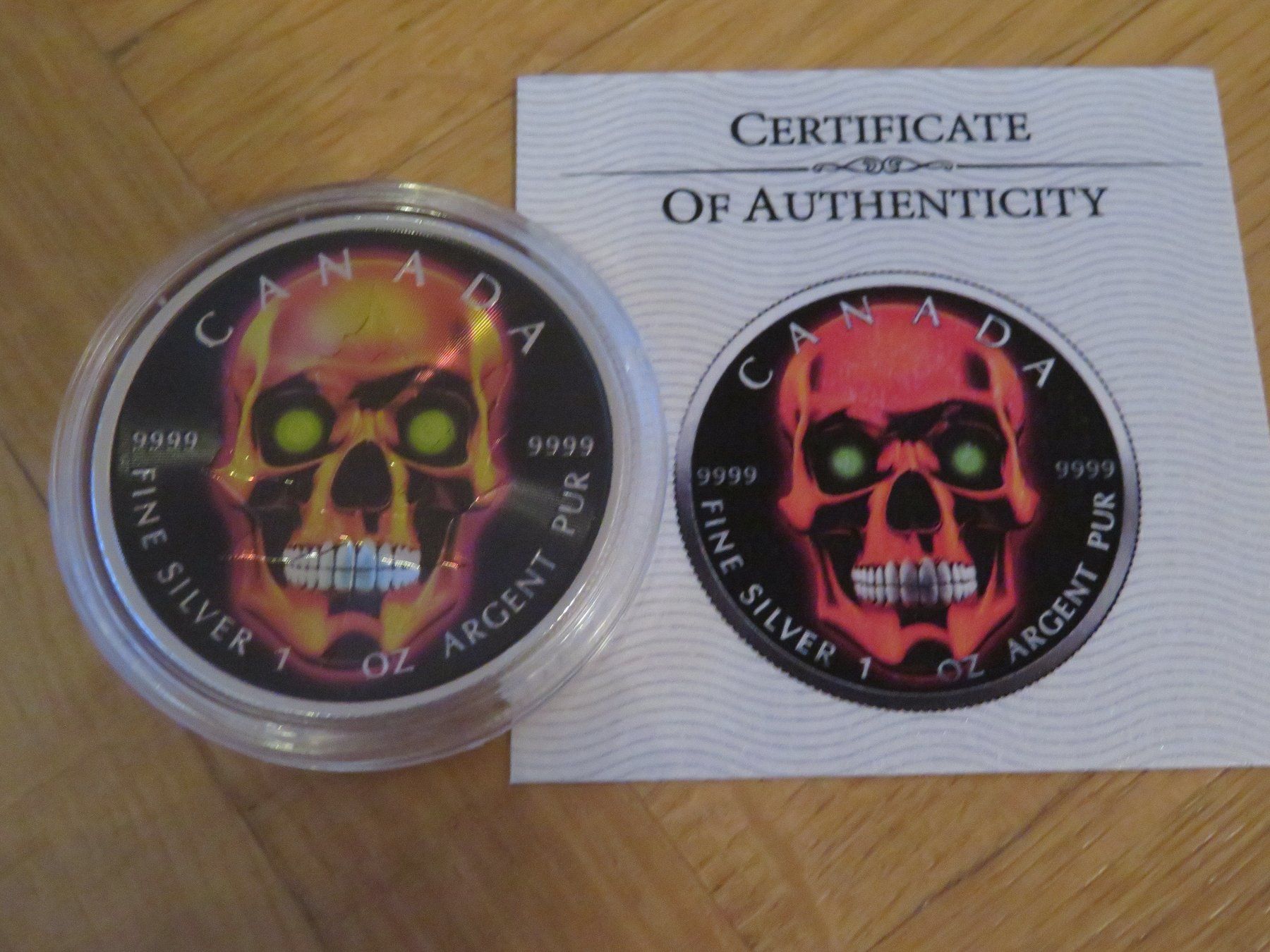 Tutti le monete: Orange Fire Skull 2023 Maple Leaf 1 OZ SILBER -COLOR EDIT – Nuovo (secondo la descrizione) da Wetzikon ZH venduto da Nicki6 1