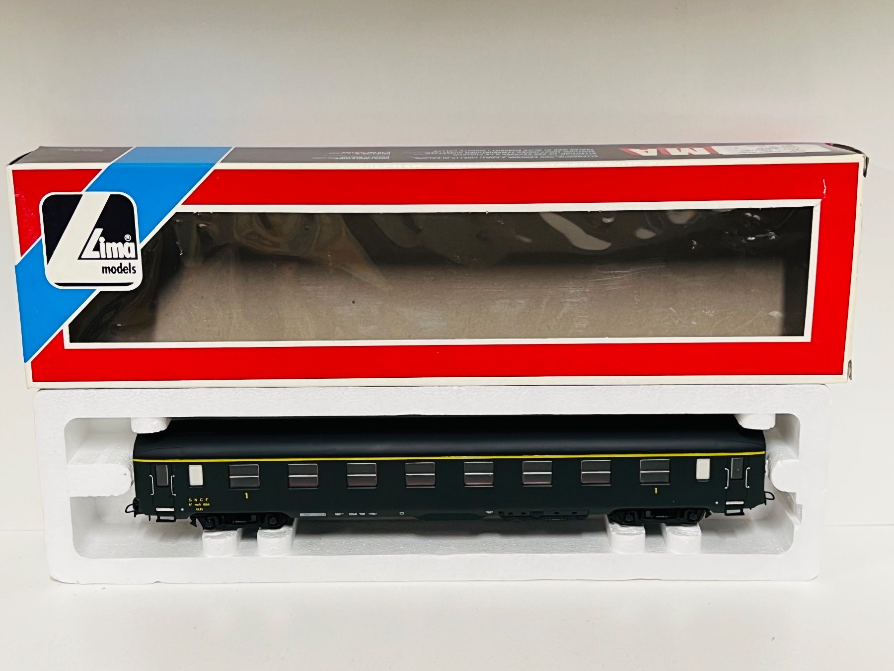 Lima Modellini di ferrovie: Lima  30 9148 SNCF 1.Kl. H0 DC – Usato da Geroldswil venduto da TopTrain54 6