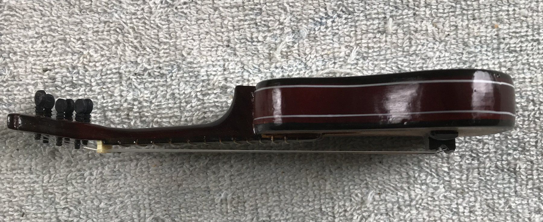 Strumenti musicali: GITARRE – Usato da Ostermundigen venduto da wini63 5
