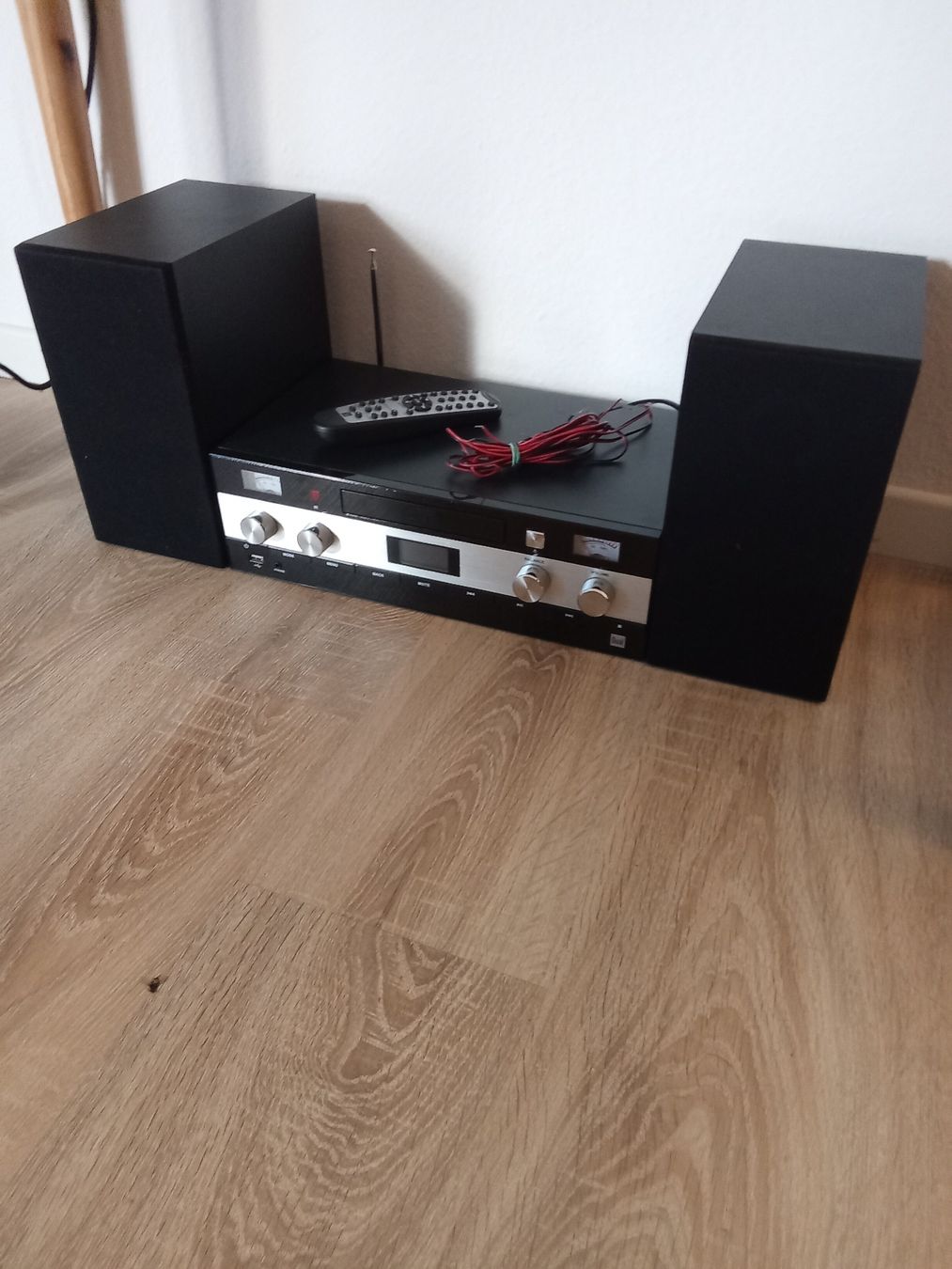 Sistemi audio & multimediali: Stereo Anlage Dual – Usato da Liebefeld venduto da CD-Urs