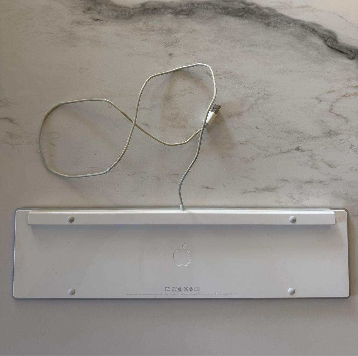 Apple Tastaturen: Apple Keyboard USB mit Ziffernblock CH – Gebraucht aus Zofingen von giu_p72q 1