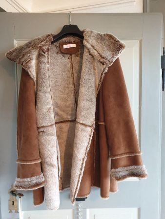 Kuschlige Herbstjacke Gr. ca. L, top Angebot